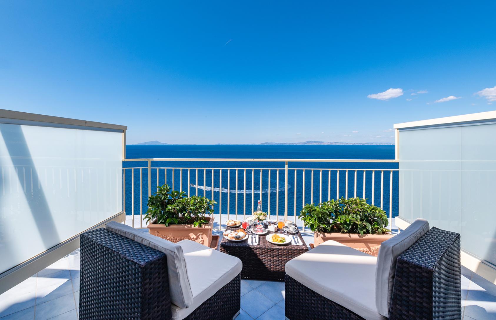Deluxe - Sea View with Terrace