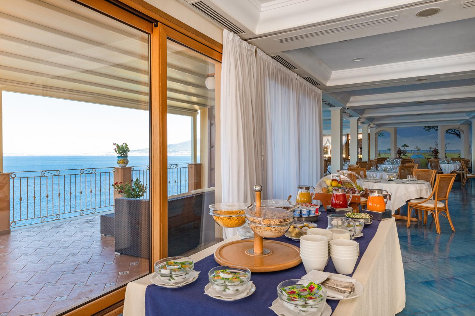 Hotel Restaurant-6
